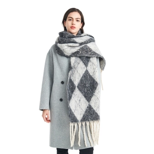 Winter Scarf Argyle Pattern Knitted Warm Long Tassel Thickened Retro Geometric Fashion Accessories Women Men