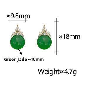 Detailed size view of Green Chalcedony crown earrings with dimensions and weight