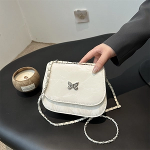 Fashionable white butterfly chain bag with marble texture crossbody strap for women
