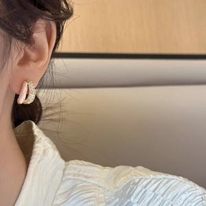French vintage gold C-shape hoop earrings with pink marble texture and cubic zirconia