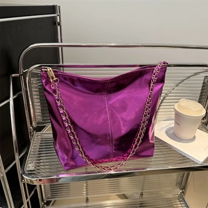 Metallic purple tote bag with gold chain strap for women, stylish large capacity shoulder bag