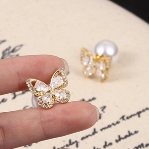 Boucles D'oreilles Puces Künstliche Perles Papillon Élégantes Françaises Laiton Plaqué Or Avec Zirconium Pour Femmes
