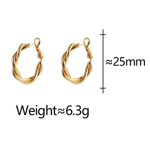 Detailed view of 25mm gold twisted hoop earrings showing 6.3g weight and dimensions