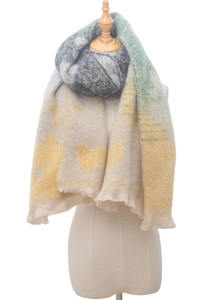 Close-up of heart pattern jacquard on yellow and green gradient thick scarf