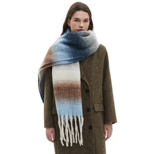 Thick gradient knit scarf with fringe in blue, brown and cream white blocks