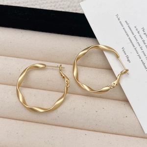 Minimalist twisted rope hoop earrings in matte gold finish for women's fashion jewelry