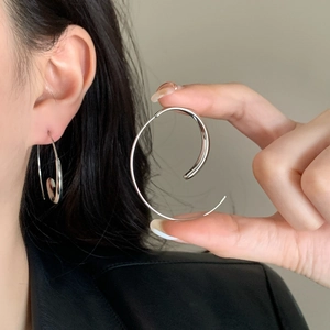 Minimalistische Spiralförmige Creolen Aus Kupfer Für Damen Große Polierte Geometrische Metallische Moderne Modeschmuck