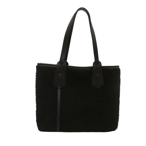 Grand sac cabas en polaire noire avec poignées en cuir, style automne-hiver décontracté