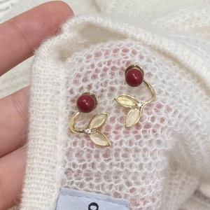 Elegant Korean Style Fish Tail Earrings Copper With Red Artificial Pearl And Cat Eye Stone Light Luxury Jewelry For Women