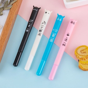 Lot de quatre stylos gel colorés avec pointe de 0,5 mm et oreilles en silicone sur le capuchon