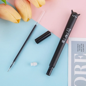 Stylo gel créatif cornes de démon 0,5mm encre noire sur fond rose et bleu pastel déco