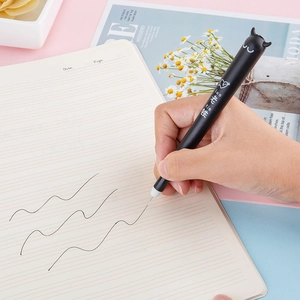 Stylo gel tête de boeuf dessin animé avec finition mate noire et pointe silicone 0,5 mm