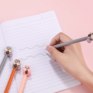 Creative squirrel gel pens in grey and orange for student stationery and school gifts