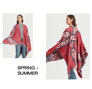 Fashionable leopard print poncho shawl for women with elegant tassels and split design