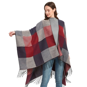 Châle poncho écossais pour femmes en rouge et bleu marine avec motif géométrique