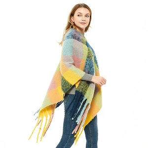 Thick colorful plaid poncho with long tassels for women in autumn and winter styles