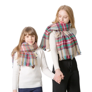 Klassisches Karo-Schal-Set aus Cashmere-Touch für Eltern und Kind mit Fransenrand