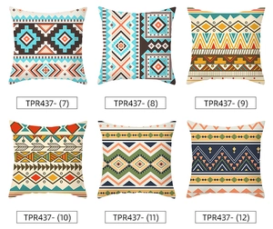 Selezione di sei federe bohémien con motivi geometrici etnici e colori vivaci