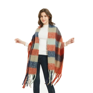 Women Winter Thick Plaid Scarf Boucle Yarn Imitation Mohair Oversized Shawl With Long Tassels Warm Soft Fashion Wraps