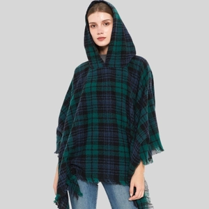 Women's green plaid hooded poncho cape with tassel edges for autumn and winter