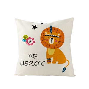 Housse de coussin nordique en polyester avec motif lion de dessin animé et texte BE HEROIC