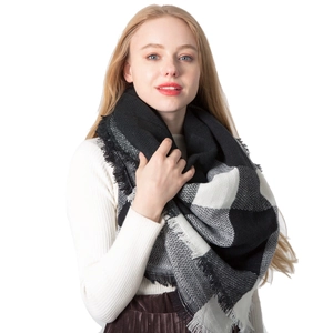 Women Plaid Scarf Cashmere-Like Large Square Shawl With Tassel Winter Warm Grid Wrap For Lady Fashion Accessories