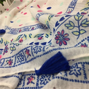 Baumwollschal mit Paisley-Print, Polka Dots und Quasten für Strand und Sonnenschutz
