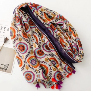 Châle bohème imprimé floral avec glands, motifs orange, violets et bleus