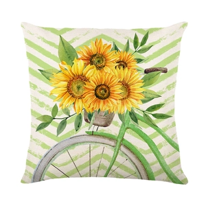 Funda de cojín de poliéster de verano con girasoles y bicicleta sobre fondo blanco