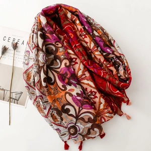 Bohemian ethnic style printed shawl with floral patterns and red tassel fringe
