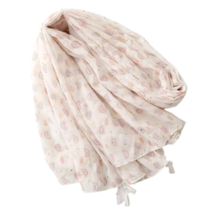 Écharpe élégante en coton blanc cassé avec imprimé arc-en-ciel doré et glands de protection