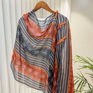Women Ethnic Print Shawl Scarf With Traditional Pankou Buttons New Chinese Style Lightweight Polyester Beach Sunshade Wrap