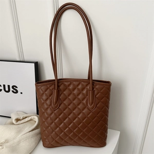 Women Quilted Tote Bag Large Capacity PU Leather Rhombic Shoulder Bag Chic Commuting Handbag Casual Solid Color Bag For Women
