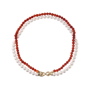Double-layer necklace with red agate beads, pearls and a golden infinity diamond clasp