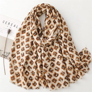 Elegant beige floral cotton-linen scarf with vintage patterns and delicate fringe tassels