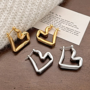 Heart Hoop Earrings With 925 Sterling Silver Earring Post Plated Copper Geometric Twisted Metal Minimalist Elegant For Women
