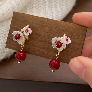 New Chinese style camellia pearl earrings with red beads on a wooden card