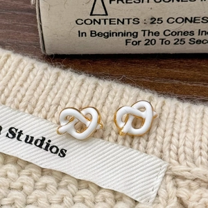 French vintage heart stud earrings with white enamel and gold metal outline