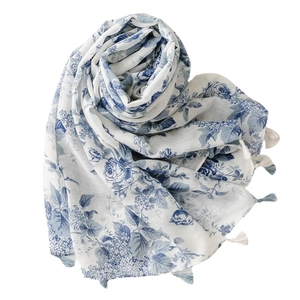Écharpe élégante en coton et lin à fleurs bleues avec pompons et motif rétro