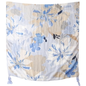 Elegante sciarpa in cotone e lino con stampa floreale e nappe blu per protezione solare e mare