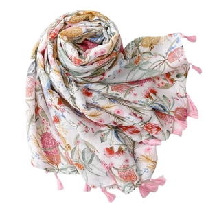 Écharpe légère blanche aspect lin avec motifs floraux australiens et pompons roses