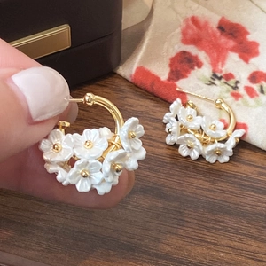 White Shell Style Flower Hoop Earrings 14k Gold Plated Copper Base With Copper Earring Post Sweet Floral Jewelry For Women