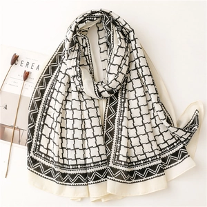Women Geometric Print Shawl Scarf Lightweight Polyester Grid Pattern Soft Elegant Wrap For Sunscreen And Warmth