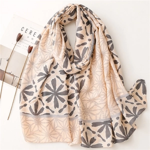 Women Elegant Floral Print Scarf Shawl Polyester Lightweight Cotton Linen Feel Sunscreen Beach Wrap Travel Accessories