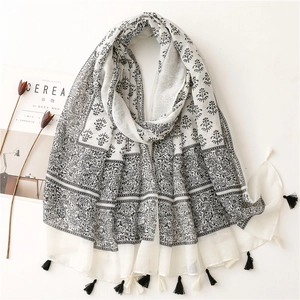 Bohemian Floral Print Scarf Shawl For Women Light Breathable Polyester Voile Long Wrap With Tassel Fringe Vintage Style