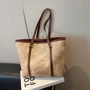 Sac Fourre-Tout Grande Capacité pour Femmes Vintage en Cuir PU Sac à Épaule Minimaliste Navette Sac Sous le Bras Quotidien
