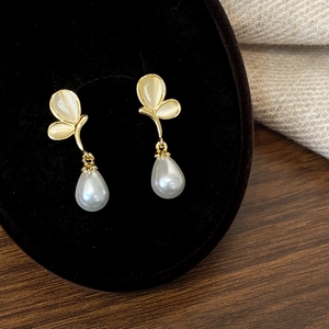 Butterfly Drop Earrings With Waterdrop Artificial Pearl And Cat Eye Stone Gold Plated Elegant Vintage Jewelry For Women