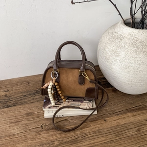 Borsa Boston Retrò Donna Pelle PU Camoscio Patchwork Borsa A Spalla Minimalista Con Ciondolo In Perline Di Legno Elegante
