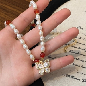 Collier Perles Eau Douce Agate Rouge Perlé Pendentif Papillon Zircon Bijoux Vintage Français Élégant Pour Femme