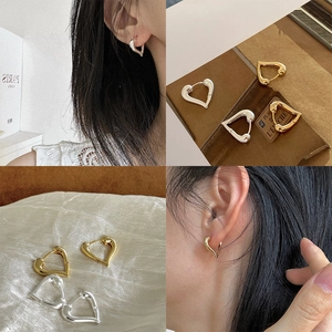 Minimalist Irregular Heart Huggie Earrings Plated Copper High Polish Wave Shape Small Hoop Earrings For Women Jewelry Gift